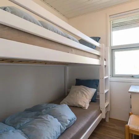 Σπίτι διακοπών 4 Person In *